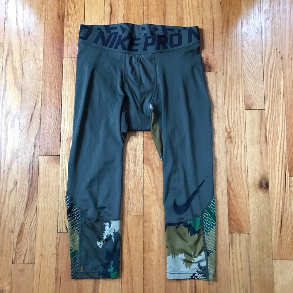 Nike Pro Hypercool Breathable Compression Medium - image 1